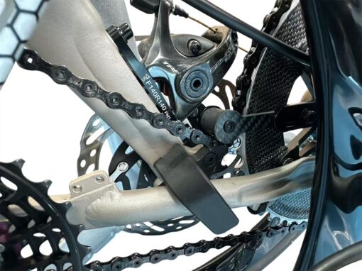 Suncord Magnetic Chain Keeper 142/12QR Adapter for G LINE Road Bike Upgrade System - Image 17