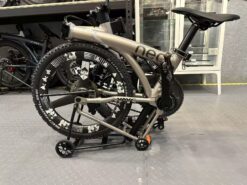 SUNCORD 18” / 355 Wide Carbon Fiber Tri-Spoke Wheelset - Image 7