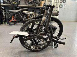 SUNCORD 18” / 355 Wide Carbon Fiber Tri-Spoke Wheelset - Image 8