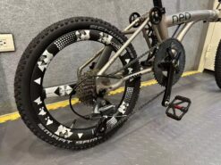 SUNCORD 18” / 355 Wide Carbon Fiber Tri-Spoke Wheelset - Image 9
